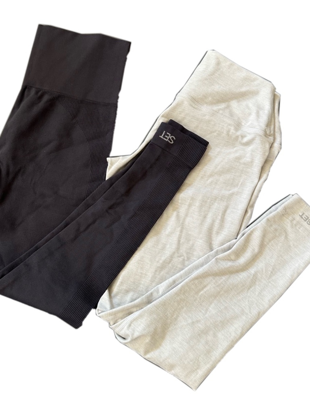 SET Active Seamless Leggings Duo in Black and Light Gray